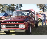 1st scssts classic truck show 175